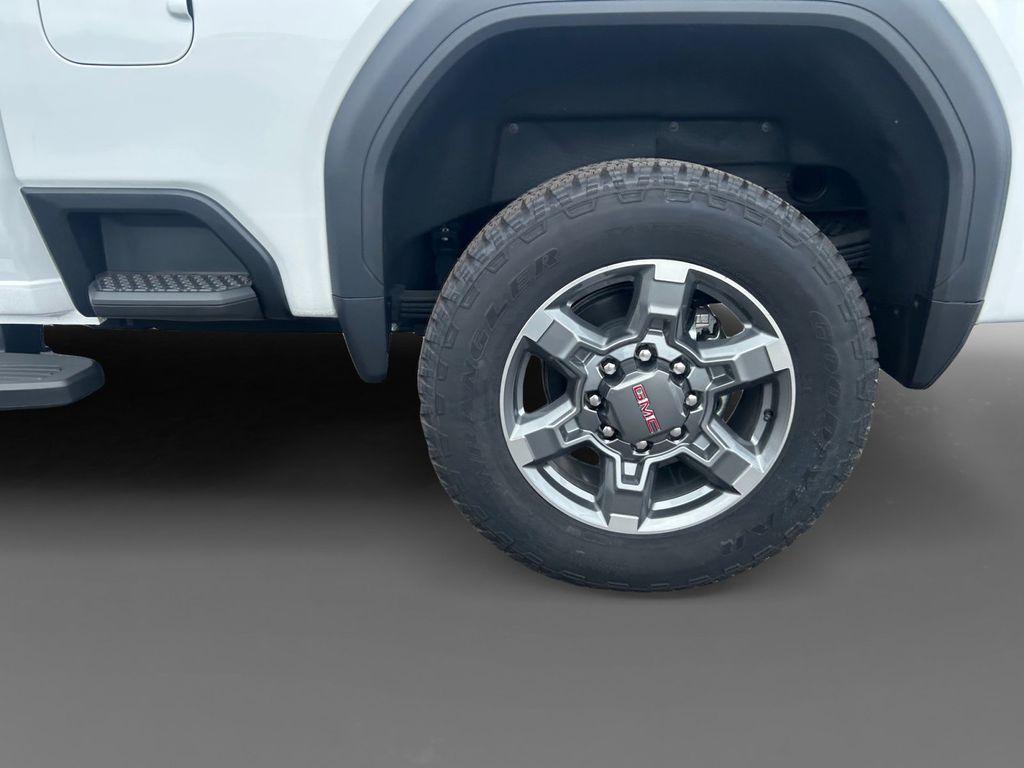 new 2025 GMC Sierra 2500 car, priced at $75,298