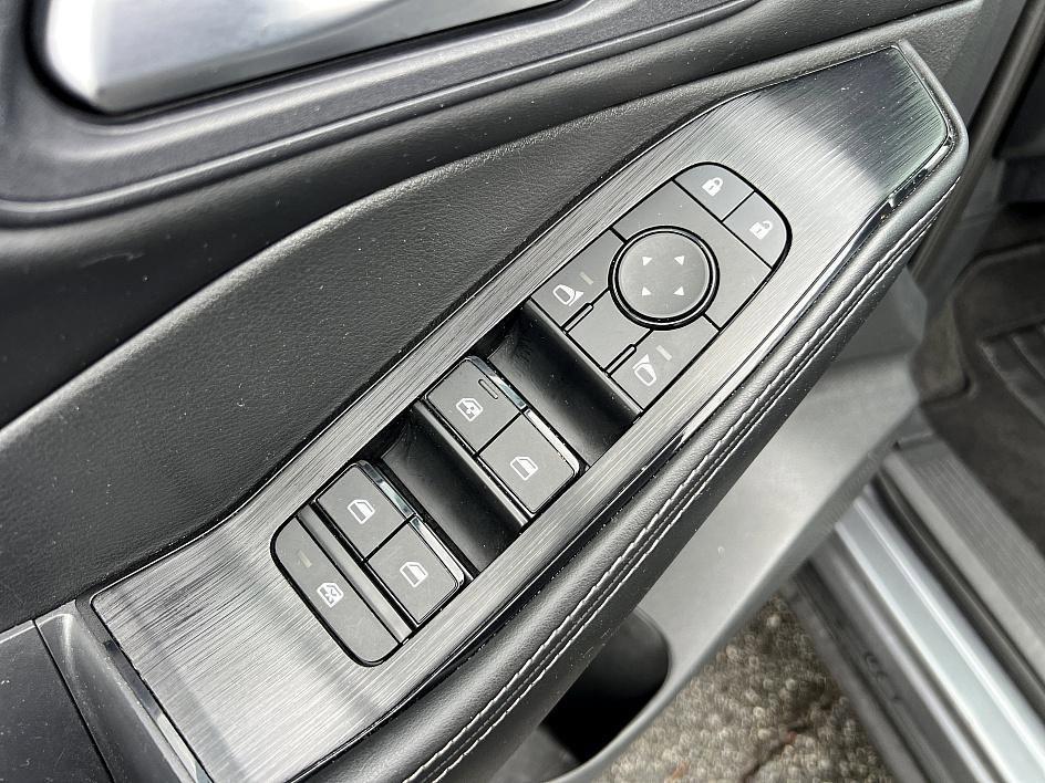 used 2023 Nissan Rogue car, priced at $21,975