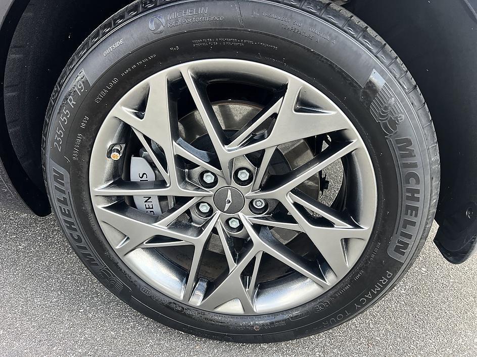 used 2024 Genesis GV70 car, priced at $37,374