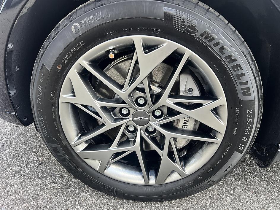 used 2024 Genesis GV70 car, priced at $37,374
