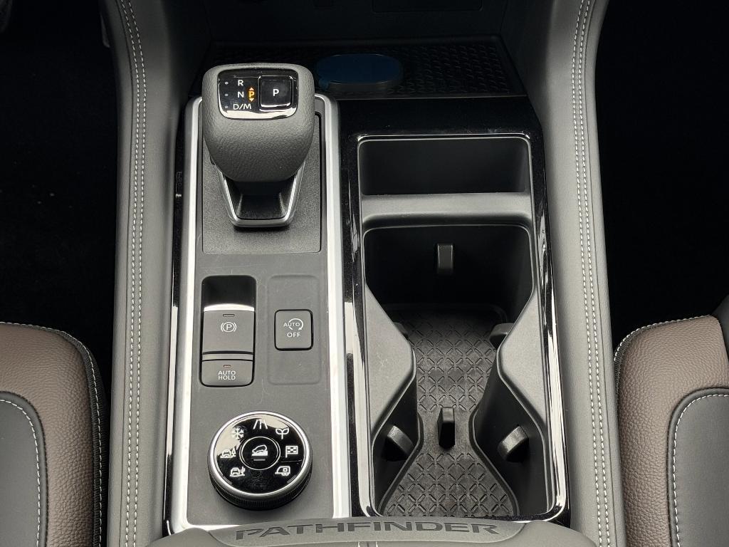 new 2026 Nissan Pathfinder car, priced at $49,976