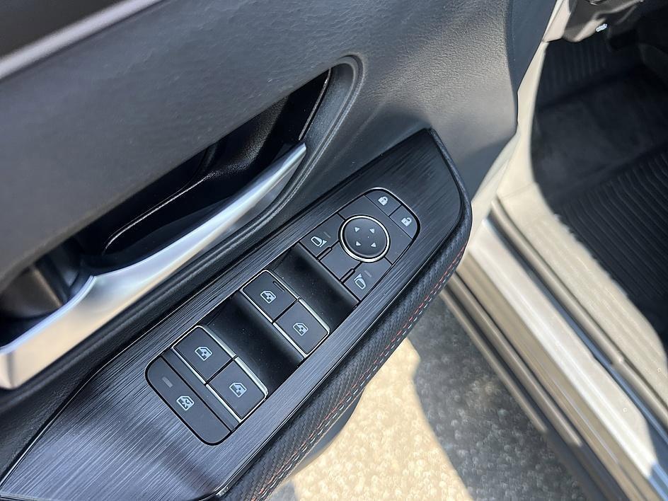 used 2026 Nissan Kicks car, priced at $25,494