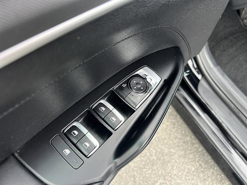 used 2023 Kia K5 car, priced at $22,774
