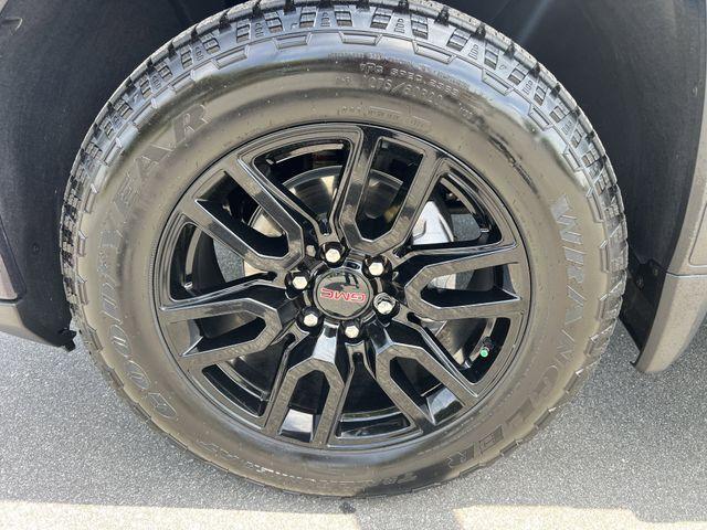 used 2025 GMC Sierra 1500 car, priced at $49,587
