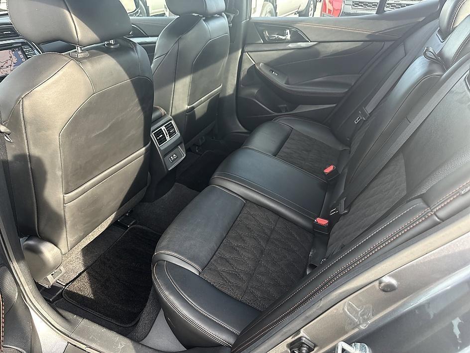 used 2023 Nissan Maxima car, priced at $33,774
