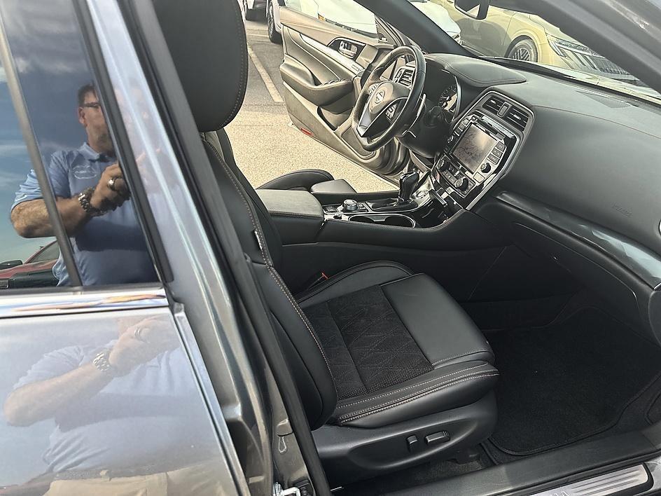 used 2023 Nissan Maxima car, priced at $33,774