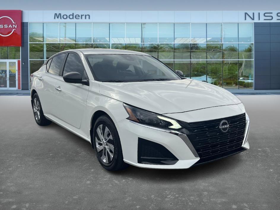 used 2025 Nissan Altima car, priced at $20,275