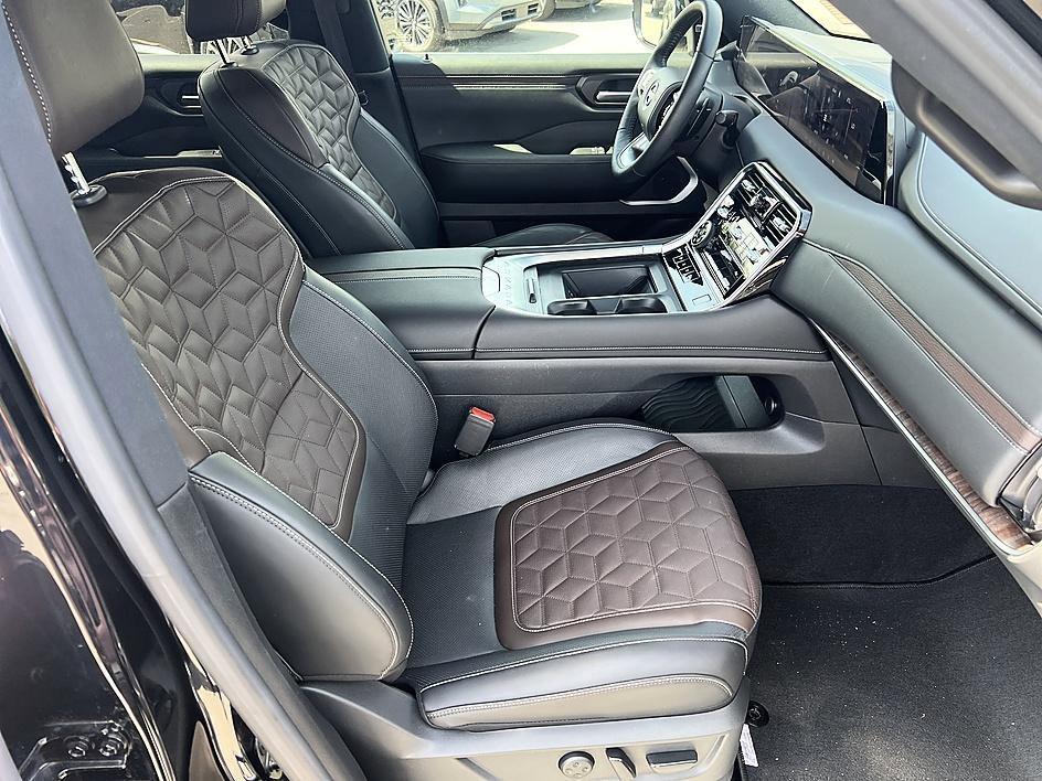 used 2025 Nissan Armada car, priced at $66,274