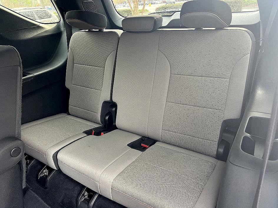 used 2024 Chevrolet Traverse car, priced at $32,475