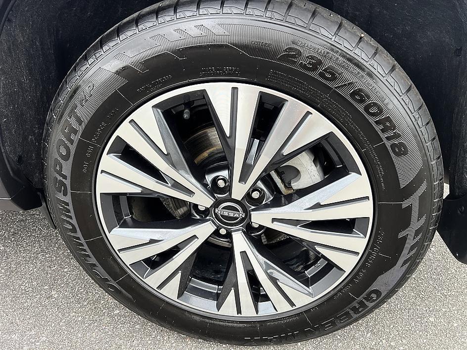used 2023 Nissan Rogue car, priced at $24,574