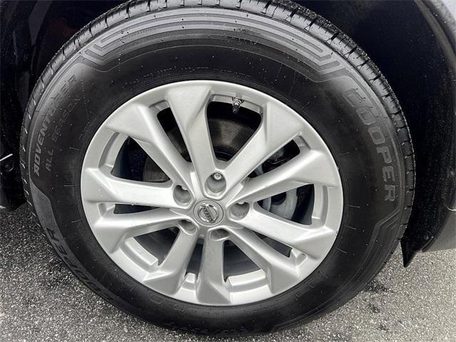 used 2015 Nissan Rogue car, priced at $10,988