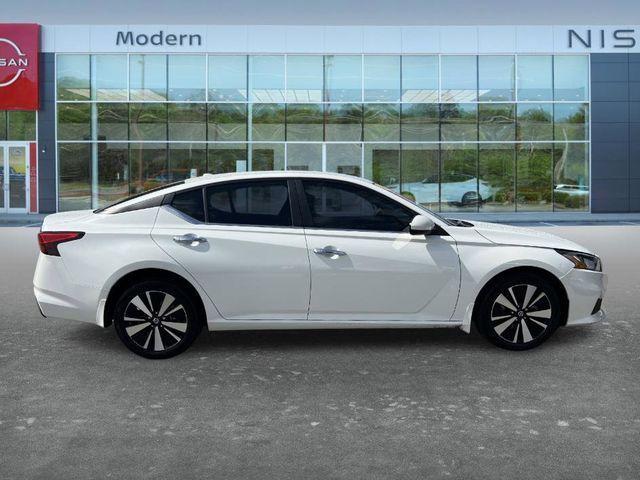 used 2022 Nissan Altima car, priced at $21,274