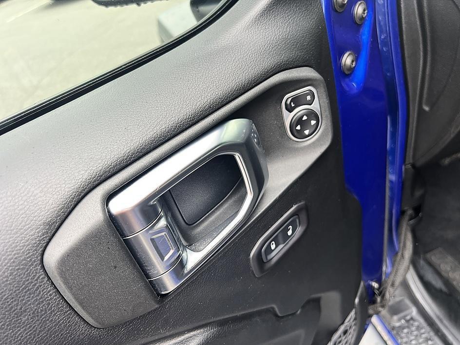 used 2018 Jeep Wrangler Unlimited car, priced at $22,774