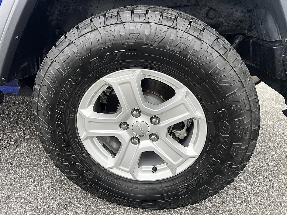 used 2018 Jeep Wrangler Unlimited car, priced at $22,774