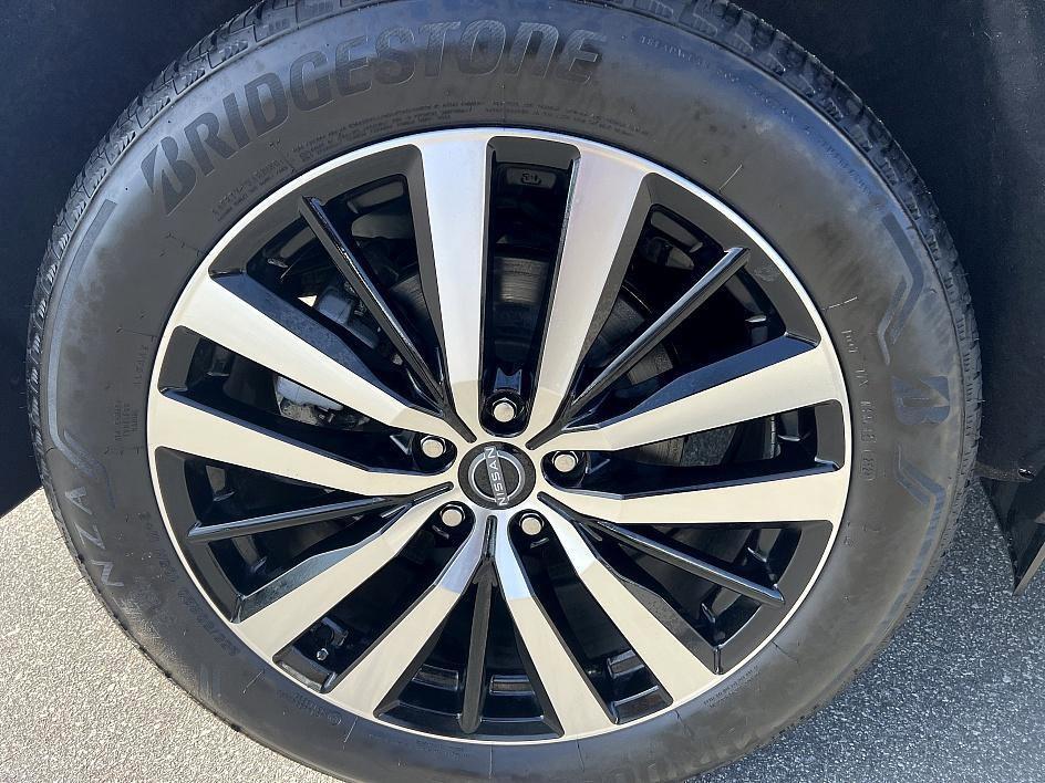 used 2024 Nissan Pathfinder car, priced at $41,475