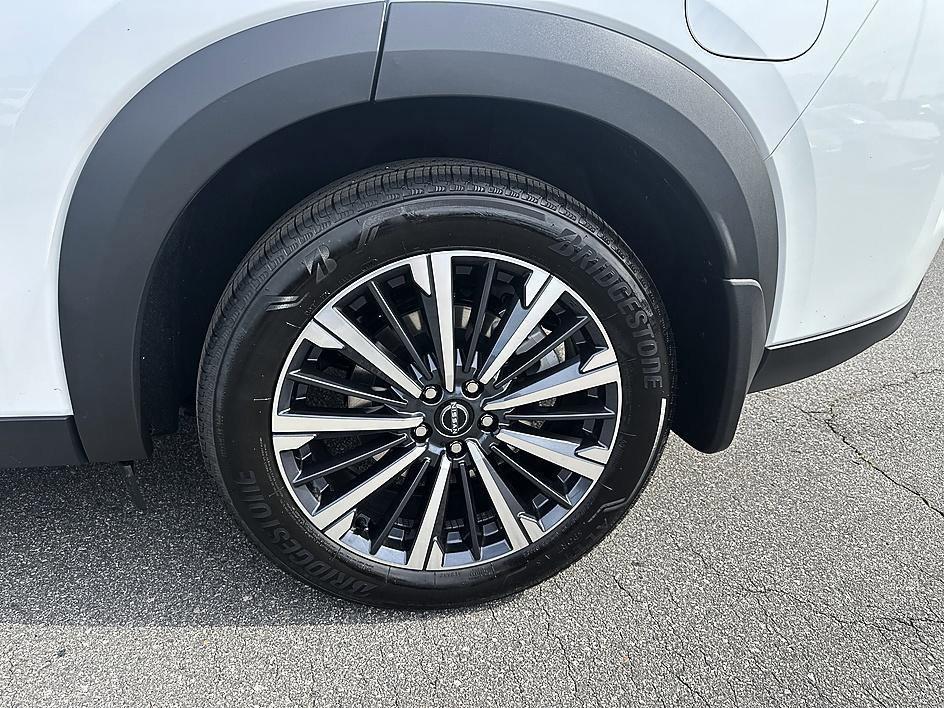 used 2026 Nissan Pathfinder car, priced at $44,774