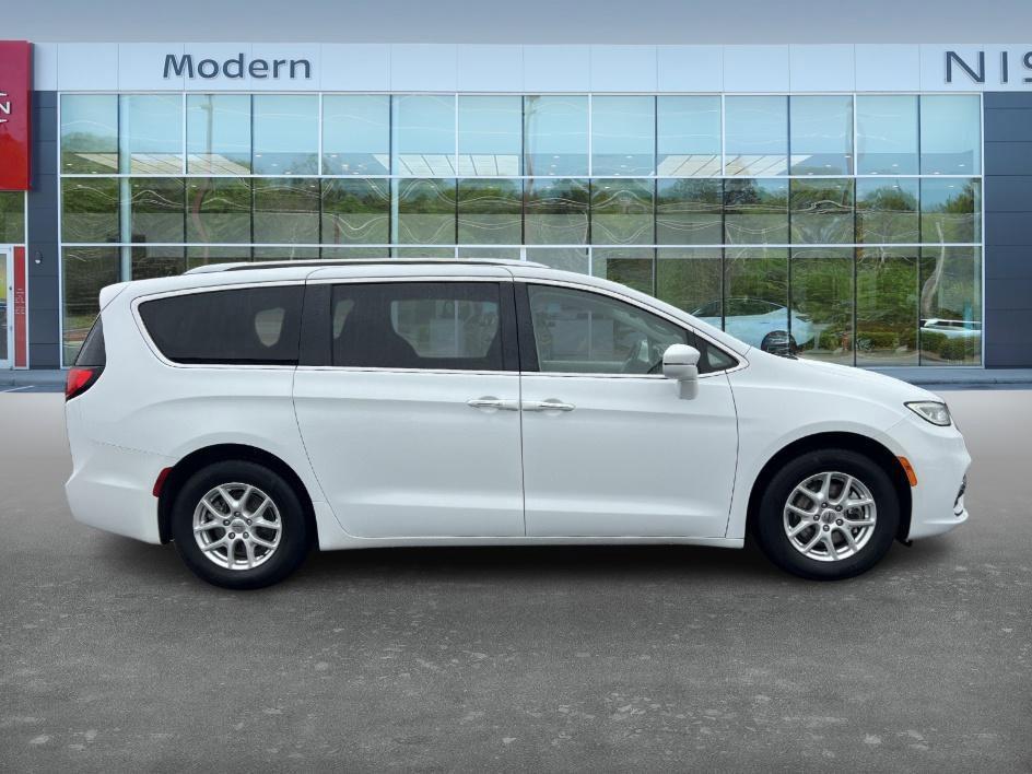 used 2021 Chrysler Pacifica car, priced at $16,475