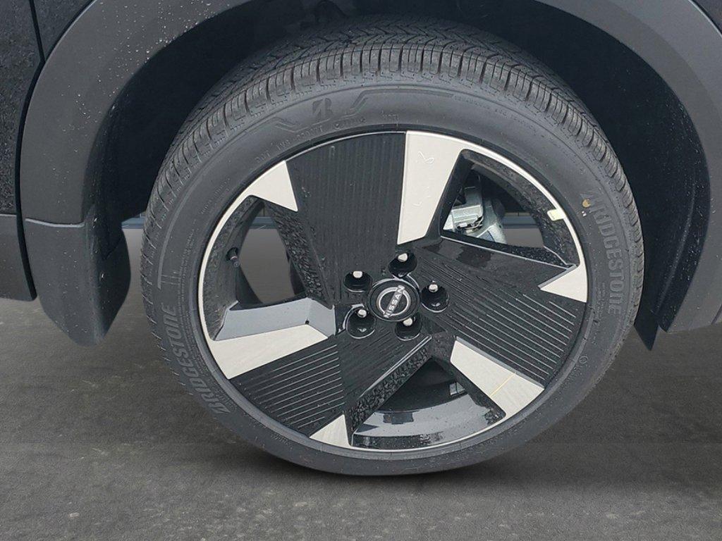 new 2026 Nissan Kicks car, priced at $27,592