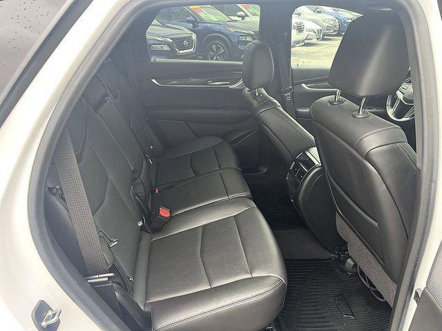 used 2020 Cadillac XT5 car, priced at $25,474