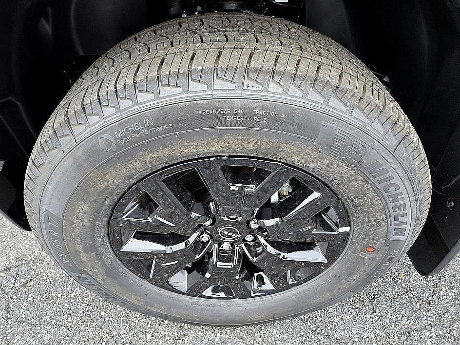 new 2026 Nissan Frontier car, priced at $38,944