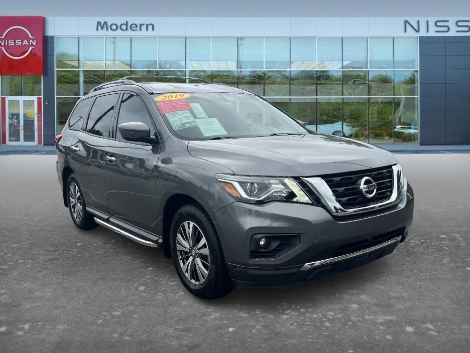 used 2019 Nissan Pathfinder car, priced at $19,287