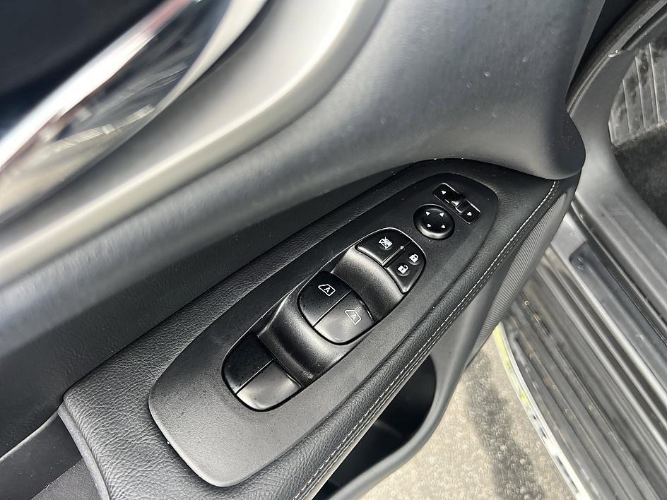used 2019 Nissan Pathfinder car, priced at $19,287