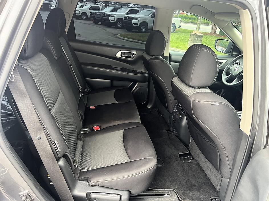 used 2019 Nissan Pathfinder car, priced at $19,287