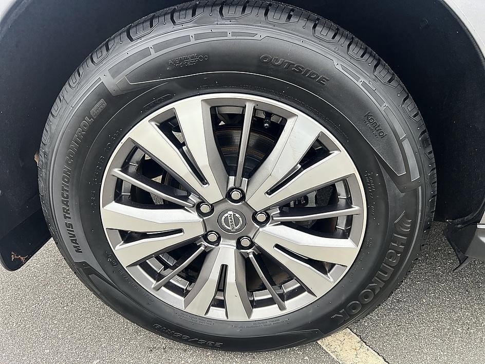 used 2019 Nissan Pathfinder car, priced at $19,287