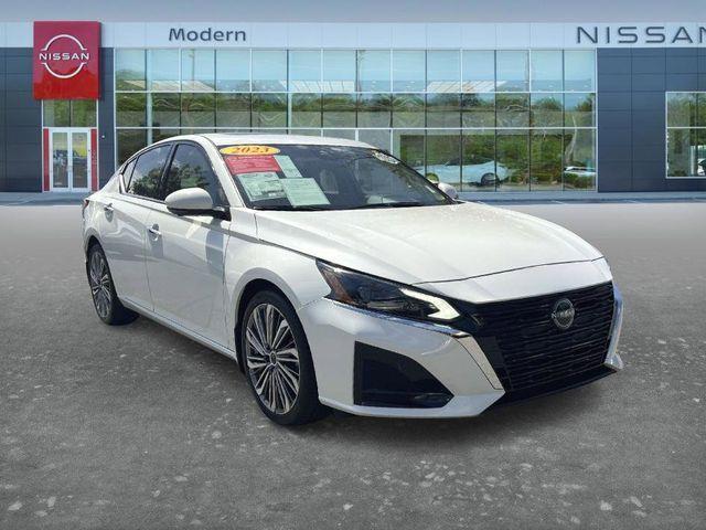 used 2023 Nissan Altima car, priced at $25,574