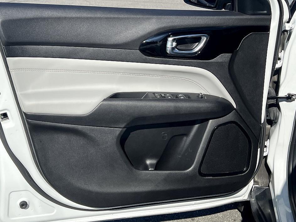 used 2023 Jeep Compass car, priced at $22,775