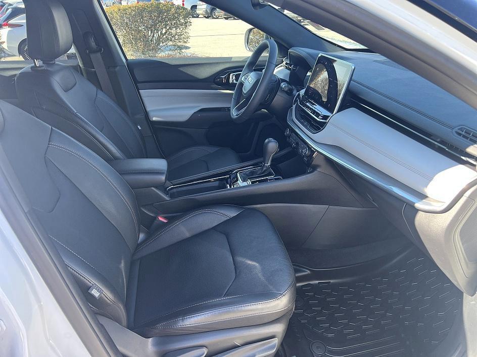 used 2023 Jeep Compass car, priced at $22,775