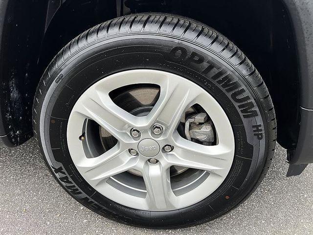 used 2023 Jeep Compass car, priced at $22,074