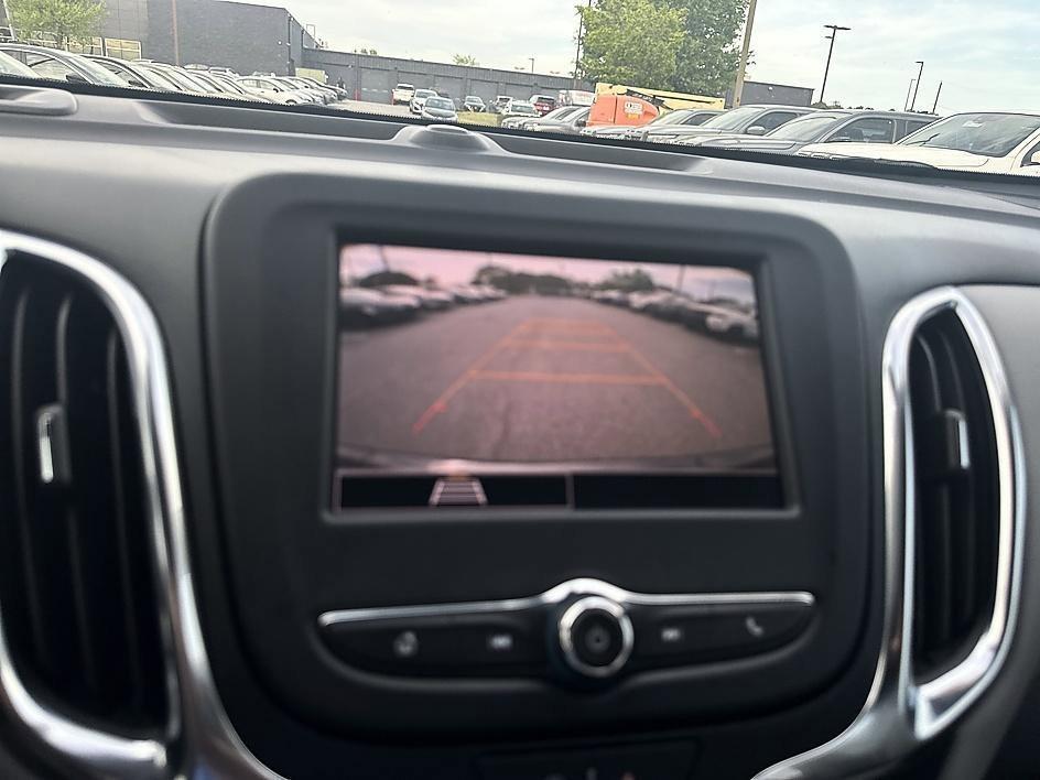 used 2022 Chevrolet Equinox car, priced at $19,375