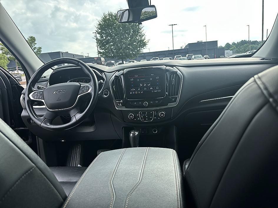 used 2020 Chevrolet Traverse car, priced at $22,274