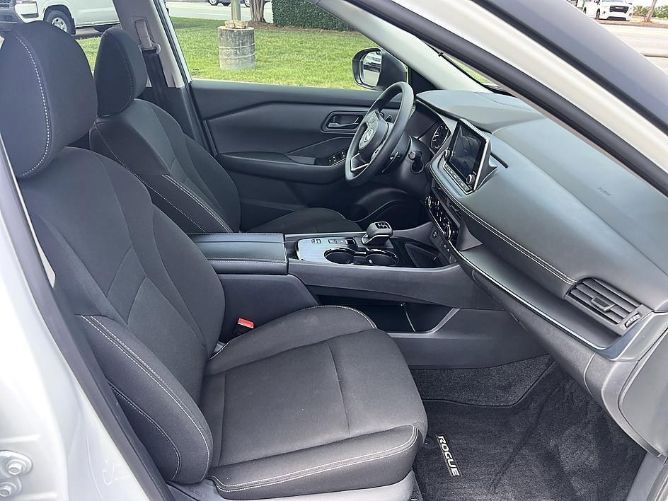 used 2024 Nissan Rogue car, priced at $24,287