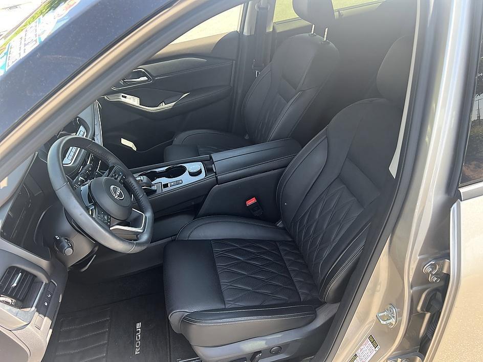 used 2023 Nissan Rogue car, priced at $29,574