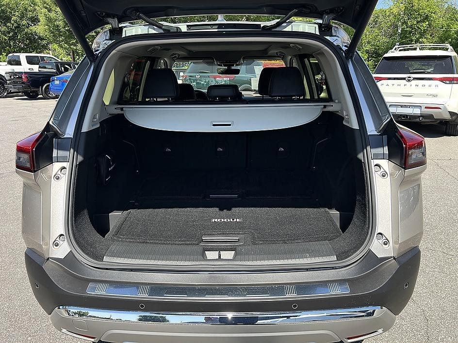 used 2023 Nissan Rogue car, priced at $29,574
