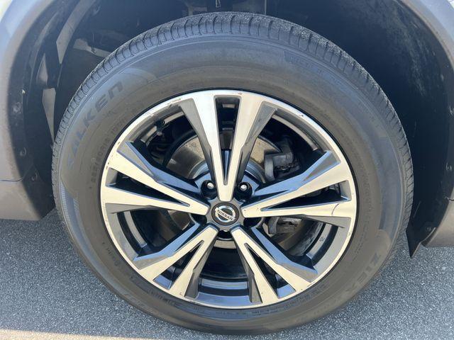 used 2019 Nissan Rogue car, priced at $17,198