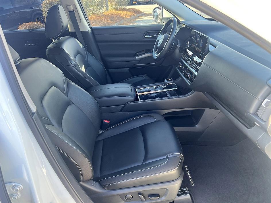 used 2023 Nissan Pathfinder car, priced at $30,788