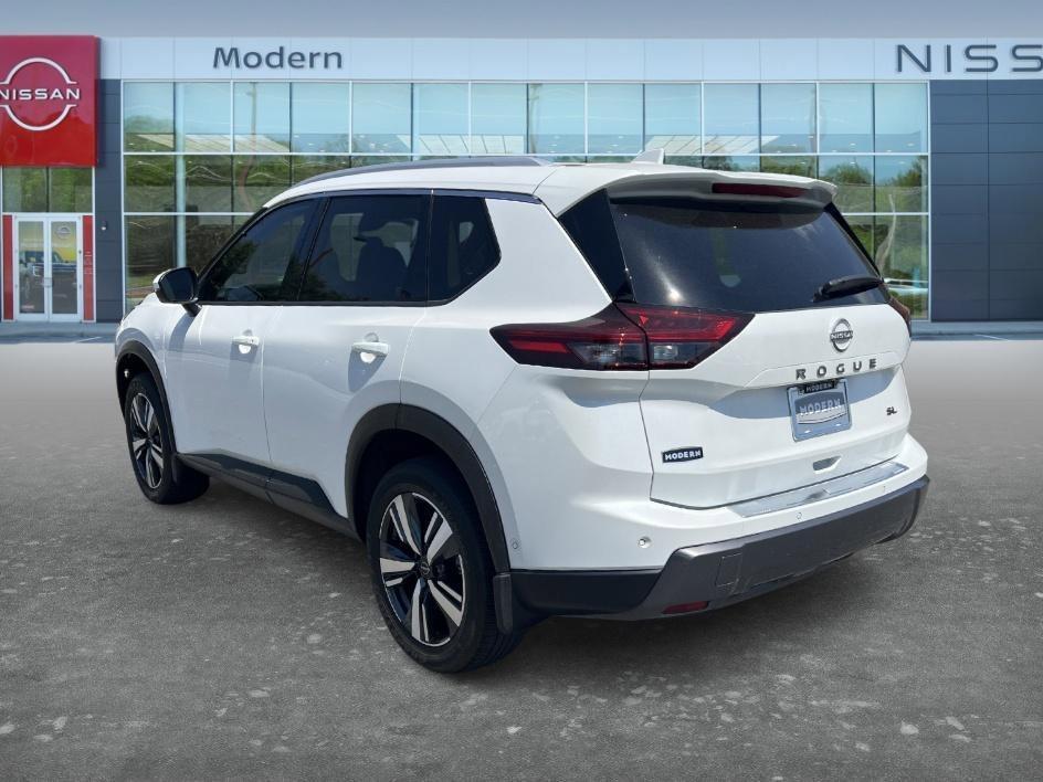 used 2025 Nissan Rogue car, priced at $29,787