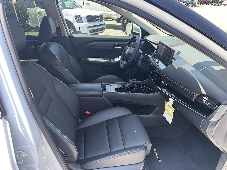 used 2025 Nissan Rogue car, priced at $29,787