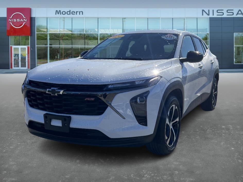 used 2024 Chevrolet Trax car, priced at $20,775