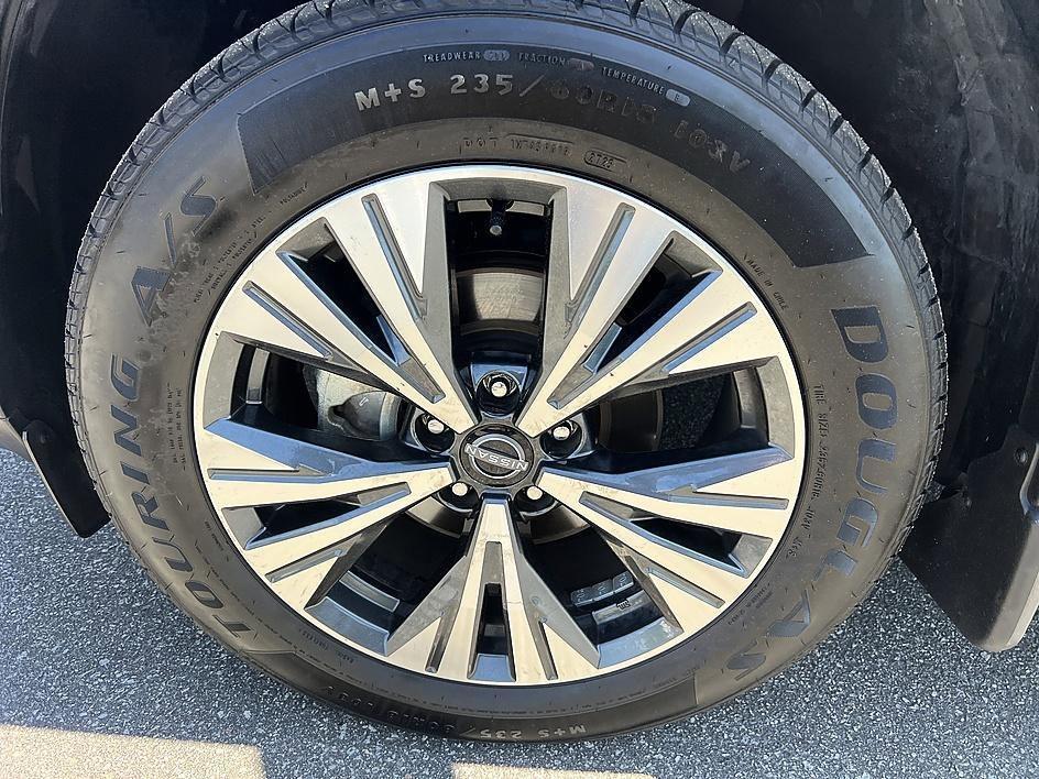 used 2023 Nissan Rogue car, priced at $22,274