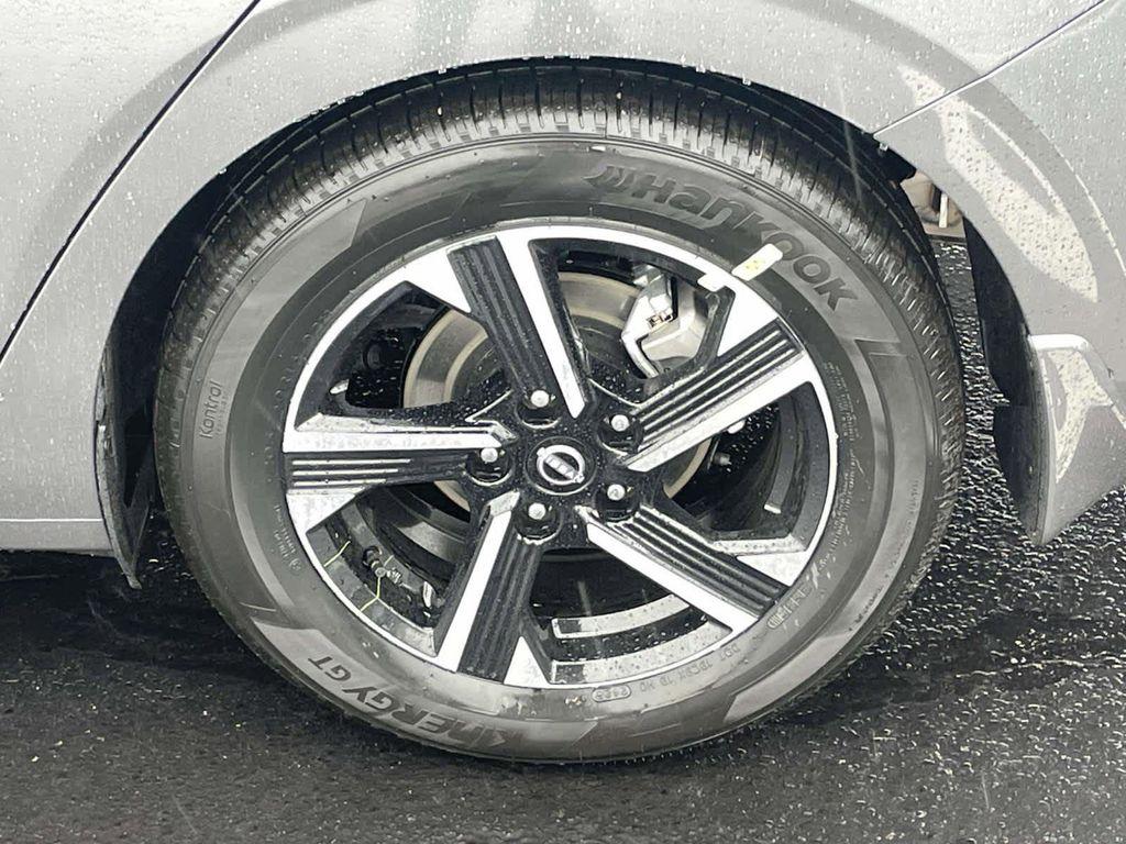 new 2025 Nissan Sentra car, priced at $22,254