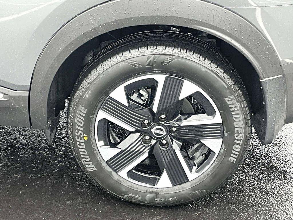 new 2026 Nissan Kicks car, priced at $27,450