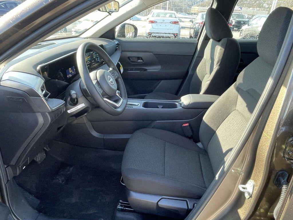 new 2026 Nissan Kicks car, priced at $24,992