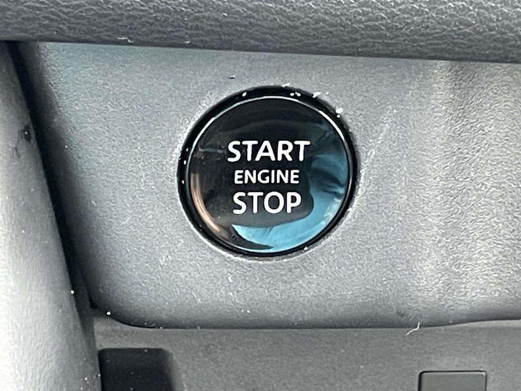 2024 Boulder Gray Pearl Nissan Rogue
