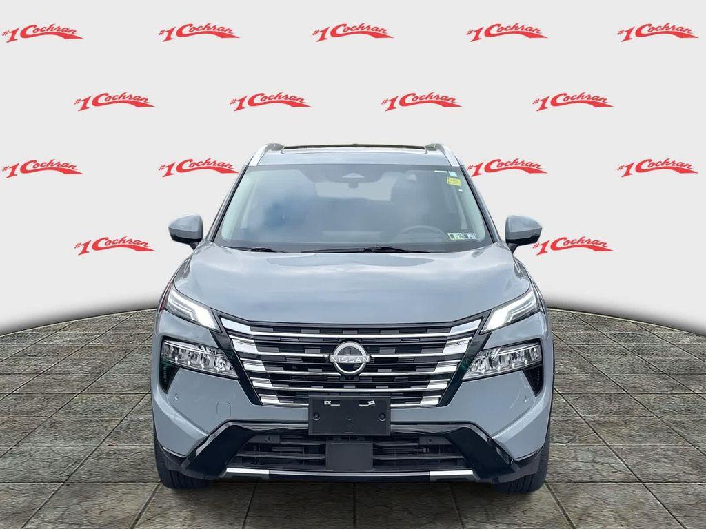 2024 Boulder Gray Pearl Nissan Rogue