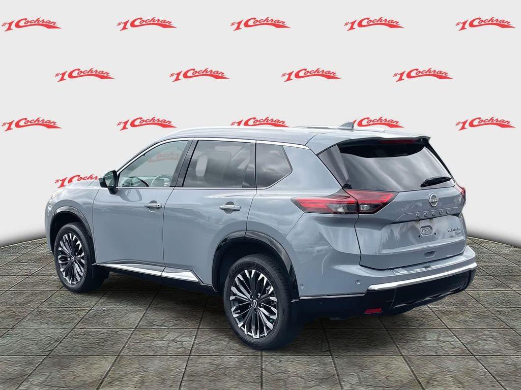 2024 Boulder Gray Pearl Nissan Rogue
