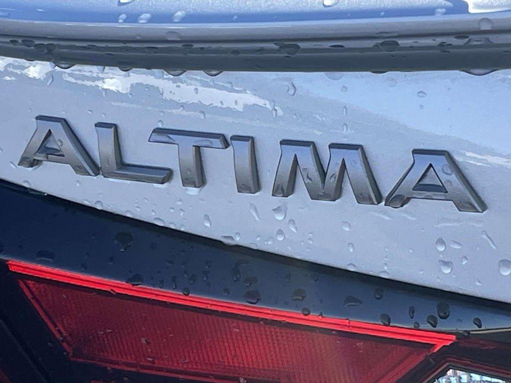 new 2025 Nissan Altima car, priced at $28,995